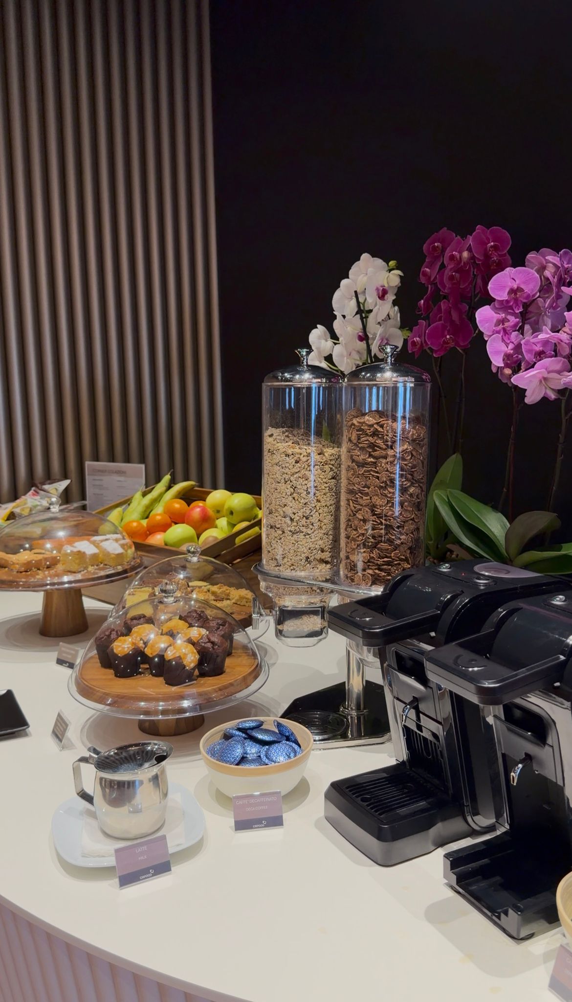 Catullo lounge by Aspire